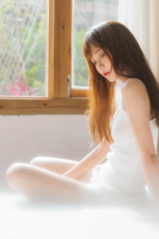粗长巨龙挤进美妇